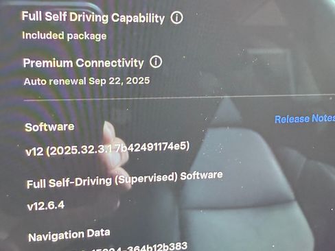 Used 2019 Tesla Model 3 Performance image 11