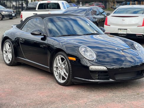 Used 2011 Porsche 911 Carrera image 1