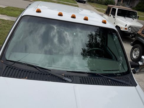 Used 1999 Ford F350 2WD SuperCab Super Duty image 12