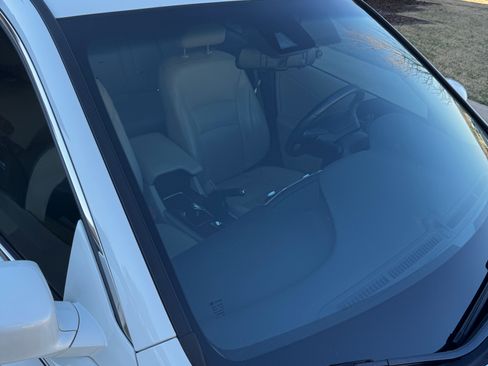 Used 2015 Honda Accord EX-L image 27