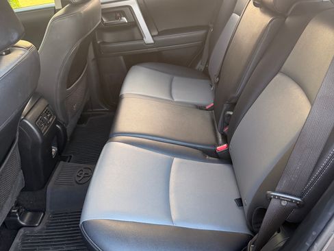 Used 2021 Toyota 4Runner SR5 Premium w/ Moonroof Package RWD image 13