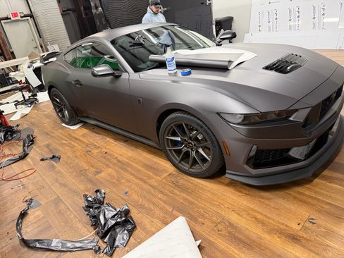 Used 2025 Ford Mustang Dark Horse w/ Dark Horse Handlin Package RWD image 23
