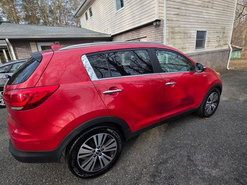 Used 2014 Kia Sportage EX image 2