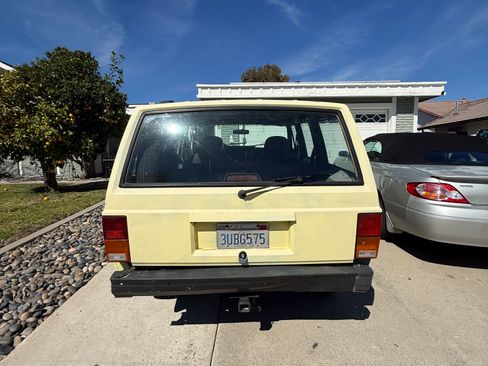 Used 1996 Jeep Cherokee SE image 8