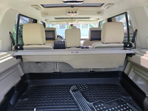 Used 2012 Land Rover LR4 HSE LUX image 2