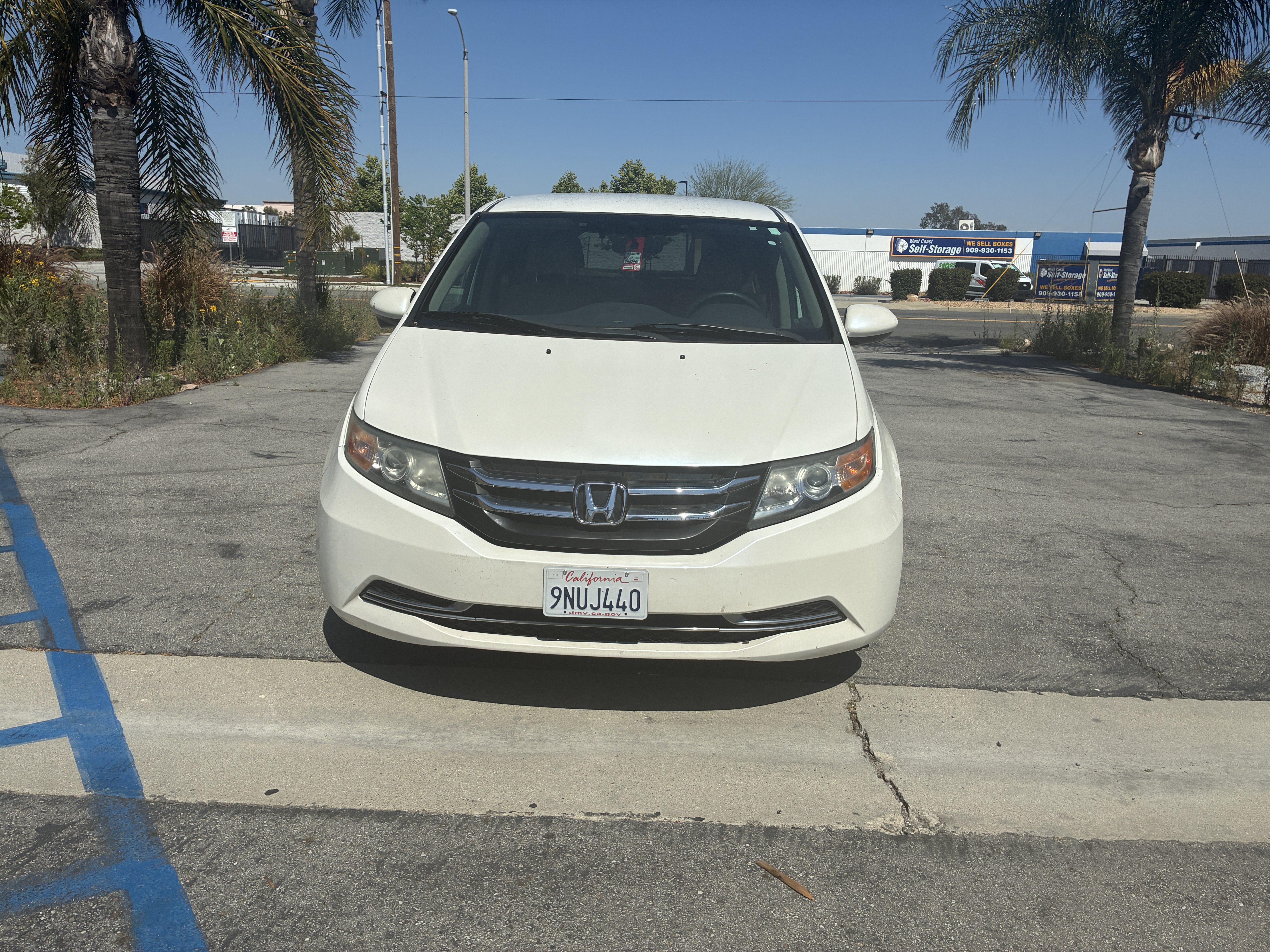 Used 2014 Honda Odyssey EX image 4