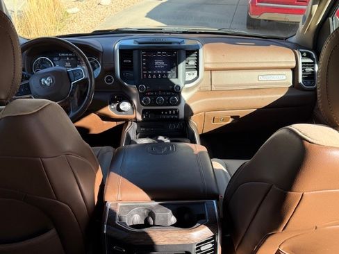 Used 2019 RAM 1500 Laramie image 4