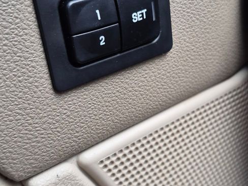 Used 2007 Mercury Montego Premier FWD image 17