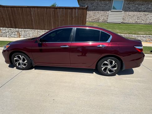 Used 2016 Honda Accord LX image 1
