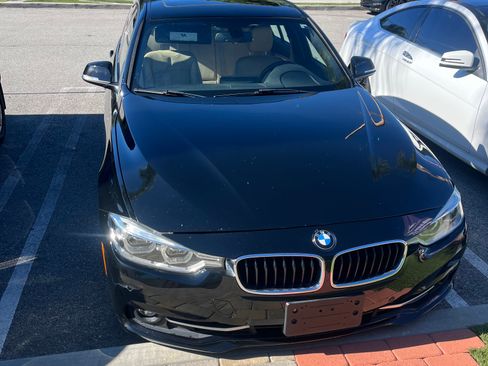 Used 2017 BMW 330i 330i Sedan 4D image 7