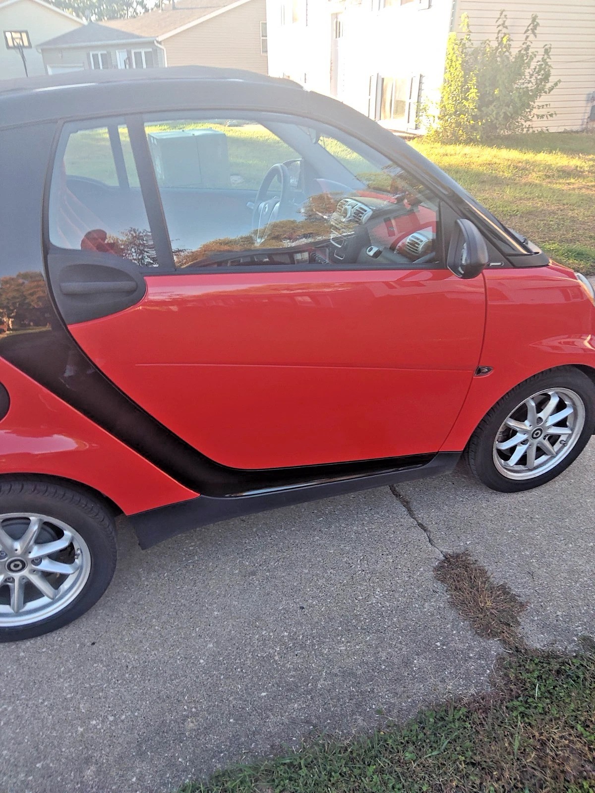 Used 2009 smart fortwo passion RWD image 4