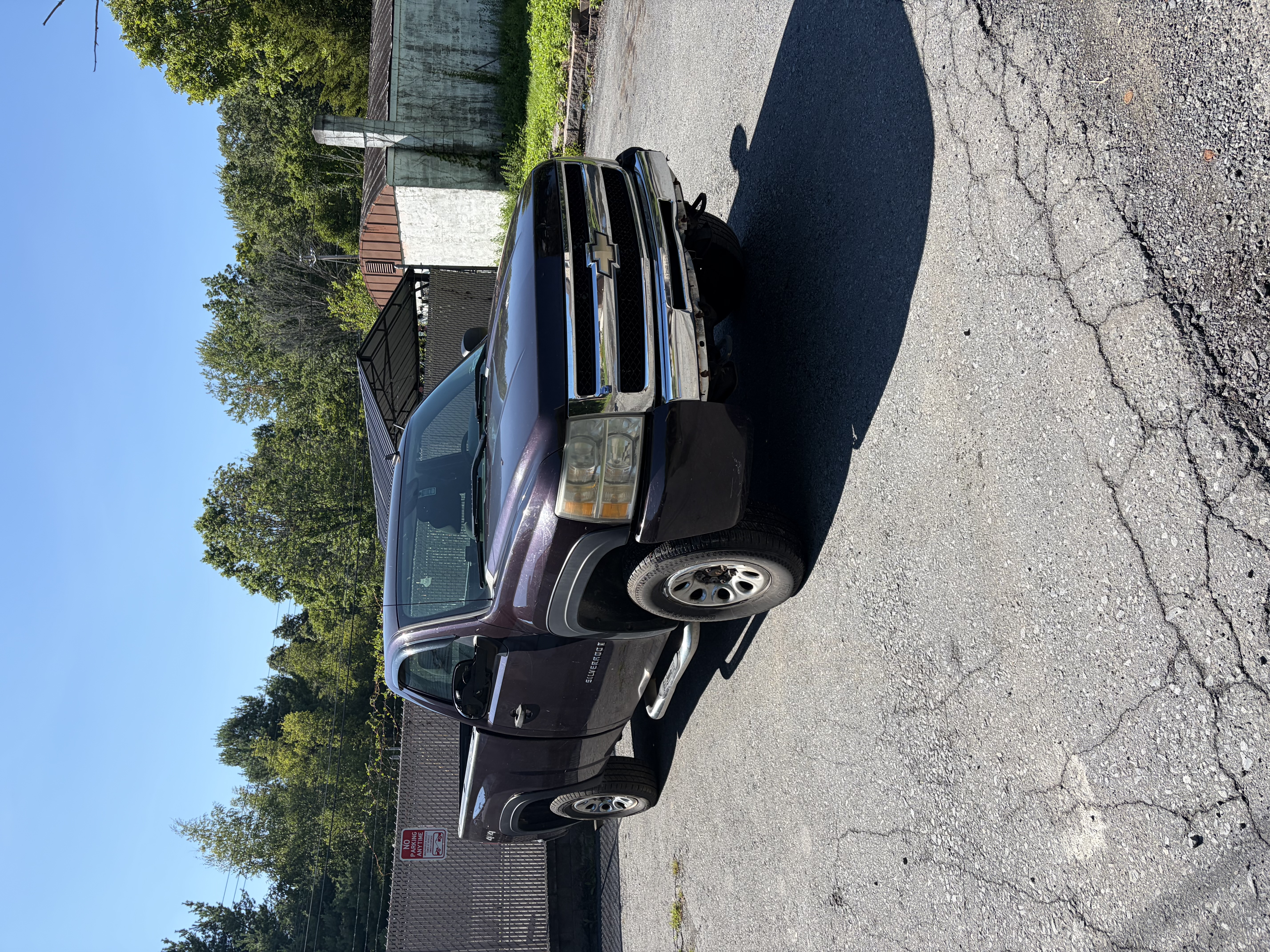 Used 2009 Chevrolet Silverado 1500 W/T w/ LS Package AWD/4WD image 1