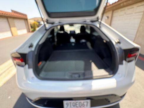 Used 2024 Toyota Prius XLE image 13