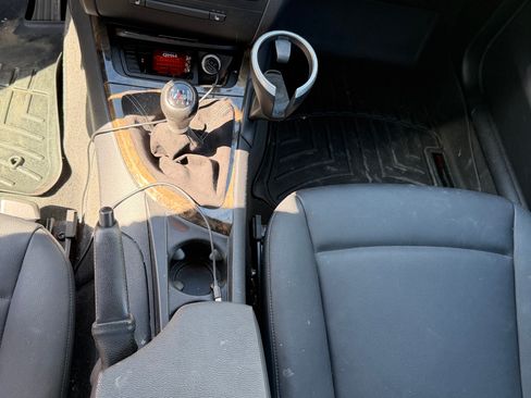 Used 2009 BMW 135i Coupe image 13