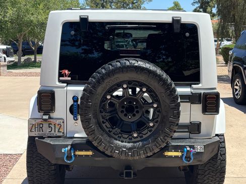 Used 2012 Jeep Wrangler Unlimited Sport AWD/4WD image 5