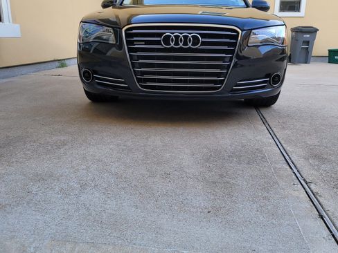 Used 2011 Audi A8 L 4.2 AWD/4WD image 4