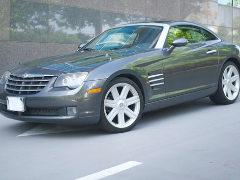 Used 2004 Chrysler Crossfire Coupe RWD image 5