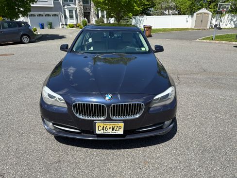Used 2012 BMW 535i xDrive Sedan AWD/4WD image 2