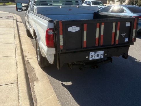 Used 2009 Ford F250 XL image 18