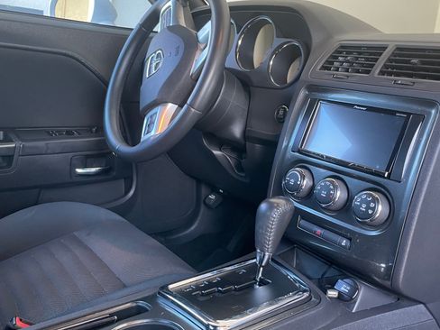 Used 2013 Dodge Challenger SXT image 12