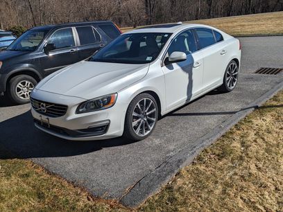 Used 2015 Volvo S60 T6 Platinum