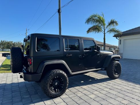 Used 2016 Jeep Wrangler Unlimited Sport AWD/4WD image 4