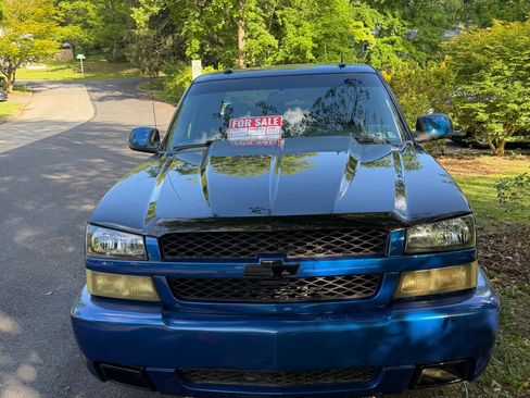 Used 2003 Chevrolet Silverado 1500 SS AWD/4WD image 6