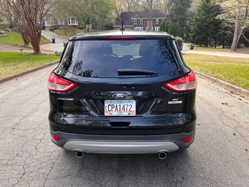 Used 2013 Ford Escape SE image 6