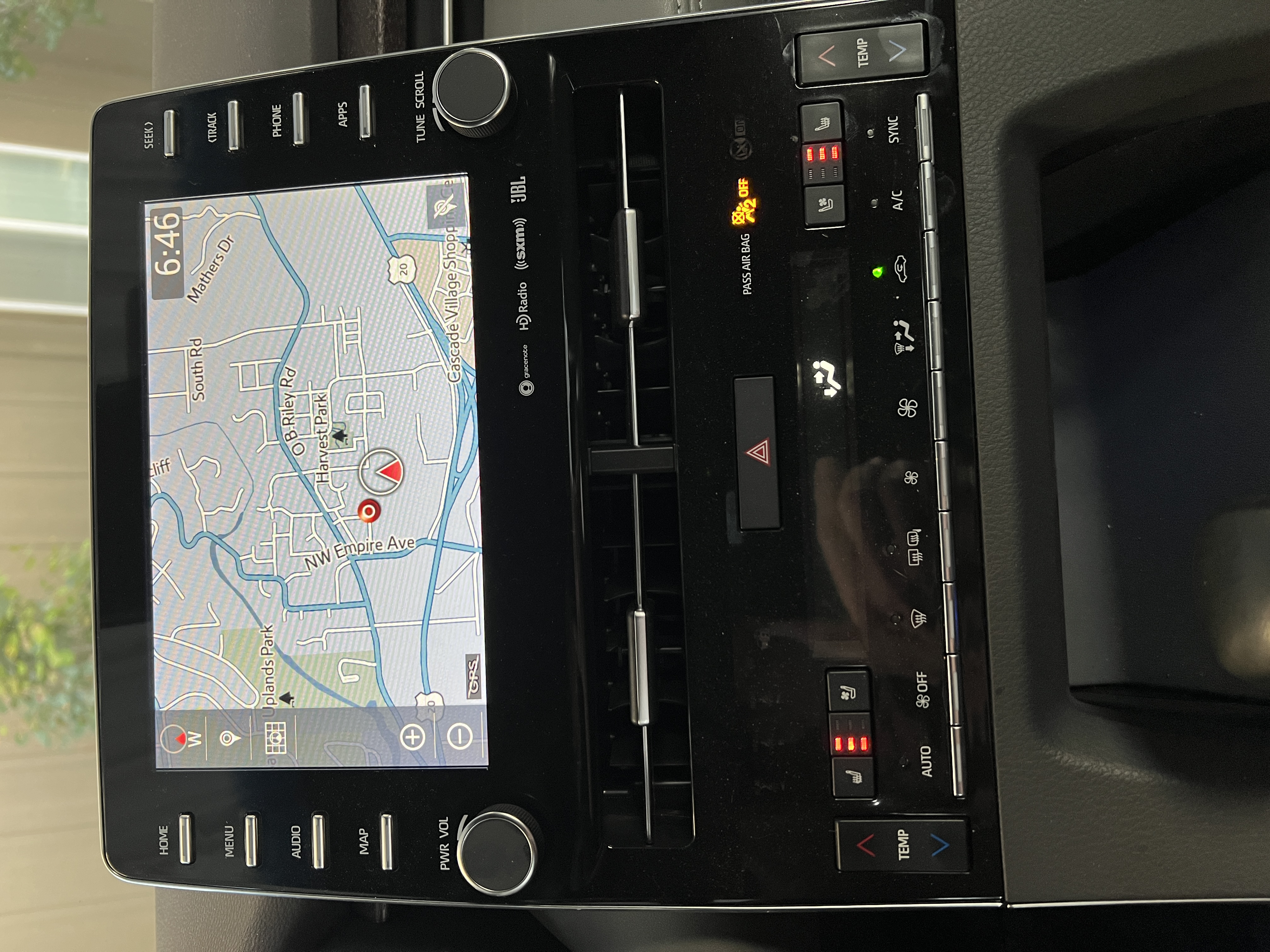Used 2019 Toyota Avalon Limited w/ All Weather Liner Package FWD image 11