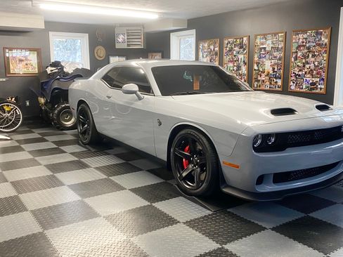 Used 2022 Dodge Challenger SRT Hellcat Redeye RWD image 22