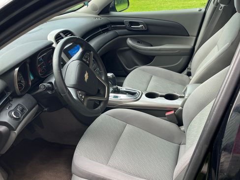 Used 2013 Chevrolet Malibu LS FWD image 10