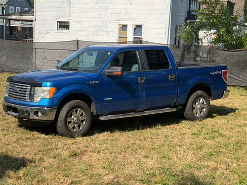 Used 2012 Ford F150 XLT w/ XLT Chrome Pkg AWD/4WD image 5