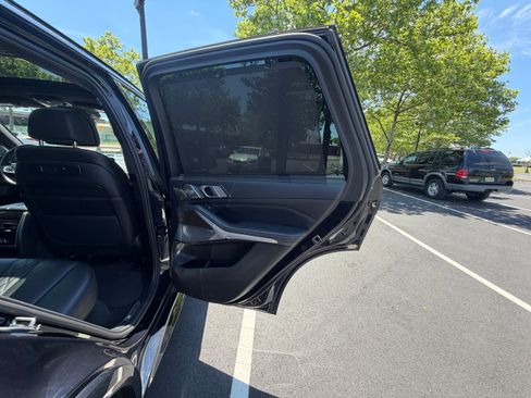 Used 2021 BMW X5 M50i w/ Executive Package AWD/4WD image 12