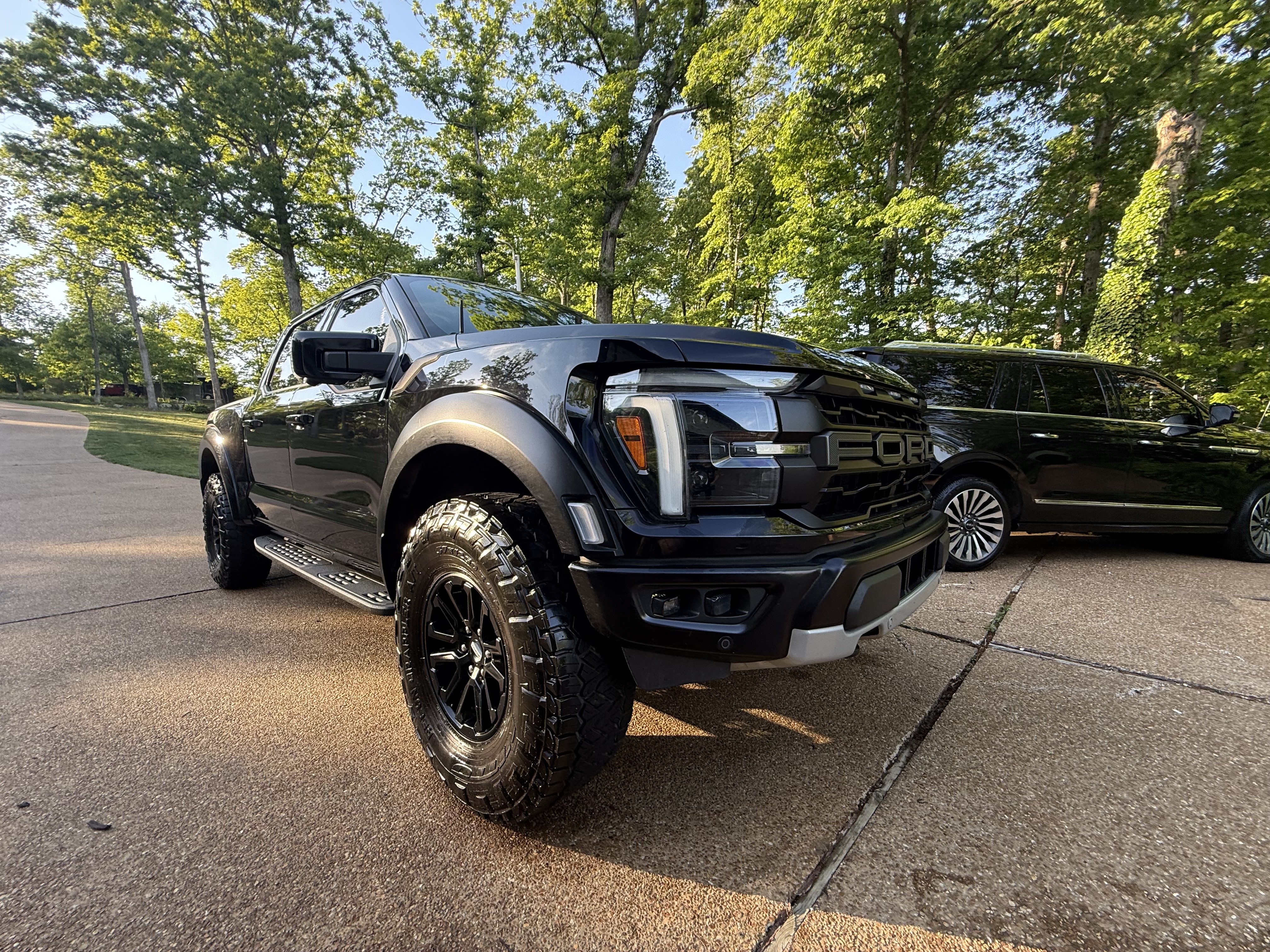 Used 2024 Ford F150 Raptor AWD/4WD image 16