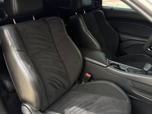 Used 2019 Dodge Challenger R/T Scat Pack w/ 1320 Drag Pack image 18