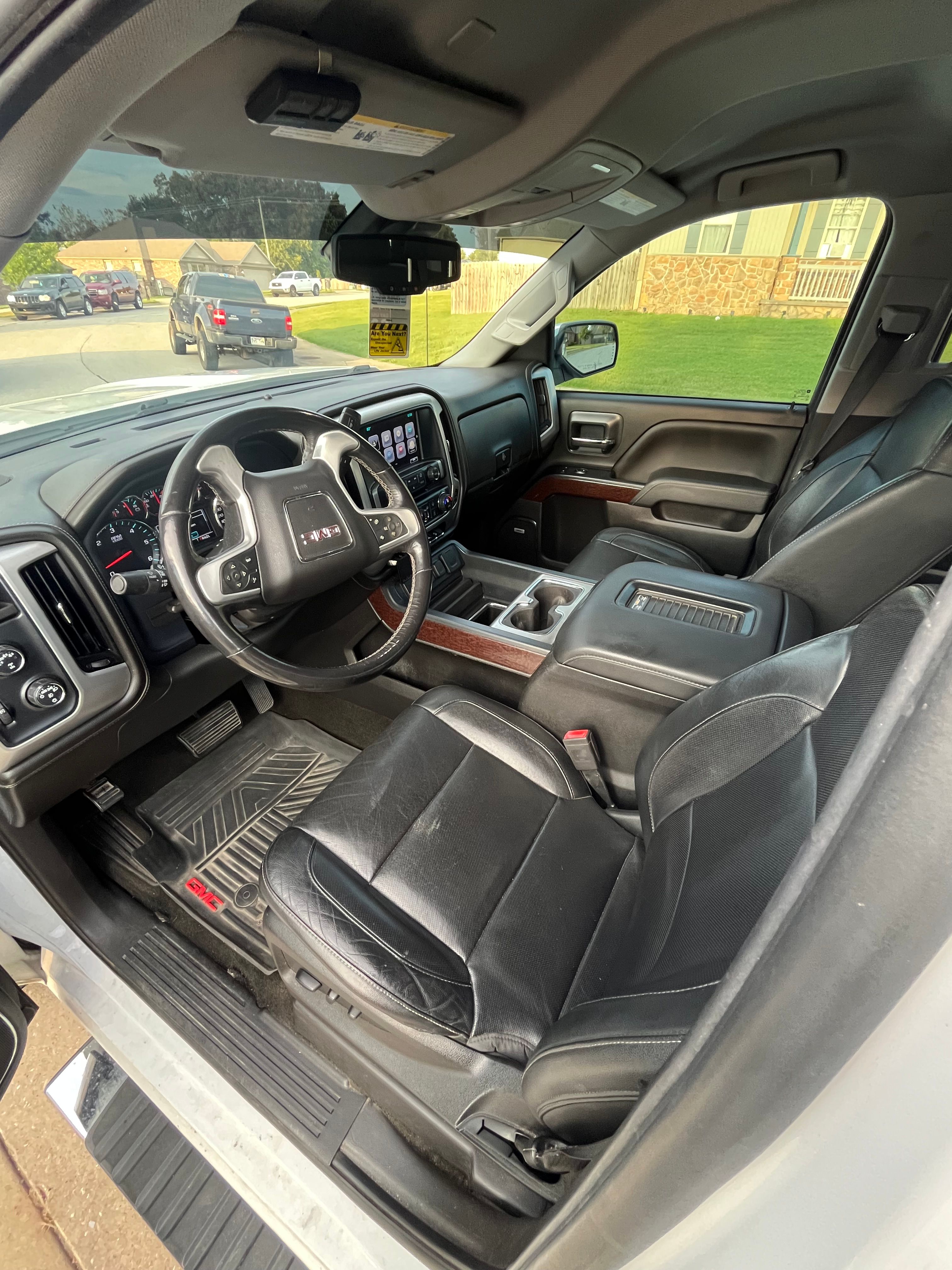 Used 2018 GMC Sierra 1500 SLT w/ Texas SLT Premium Package AWD/4WD image 6