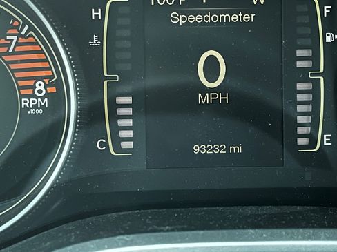 Used 2017 Jeep Cherokee Latitude w/ Comfort & Sound Group FWD image 15