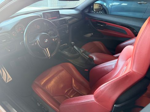 Used 2015 BMW M4 Coupe 2D image 19