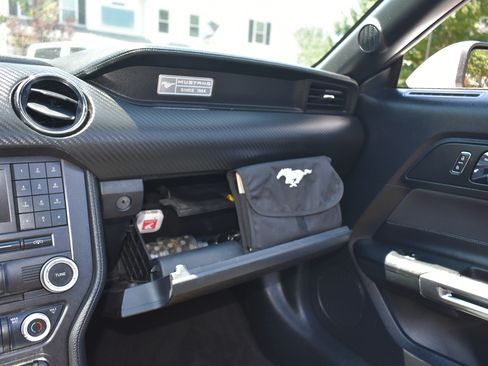 Used 2015 Ford Mustang Convertible w/ Equipment Group 051A RWD image 8