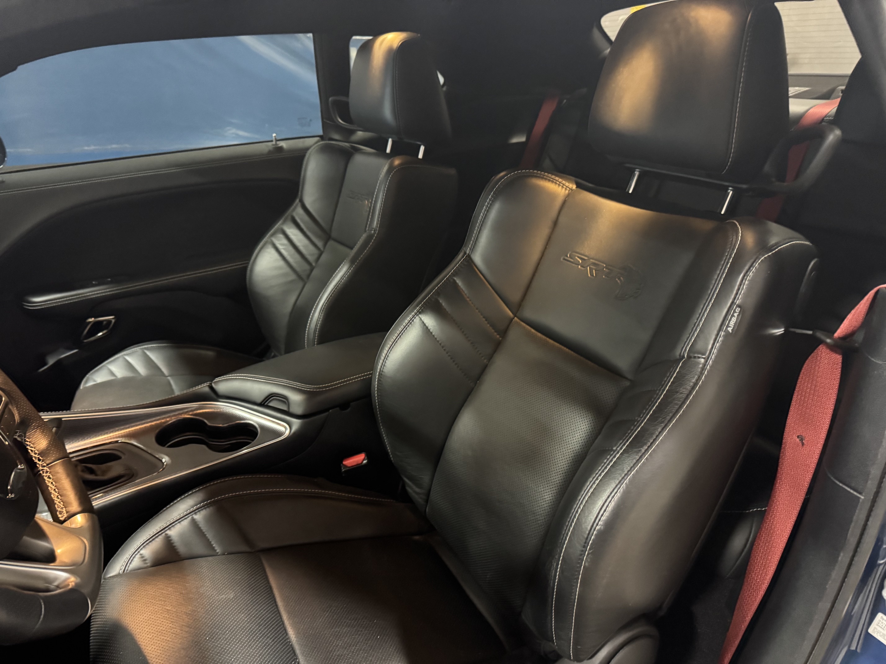 Used 2021 Dodge Challenger SRT Hellcat RWD image 6