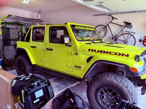 Used 2023 Jeep Wrangler Unlimited Rubicon w/ Xtreme 35 Tire Package image 15