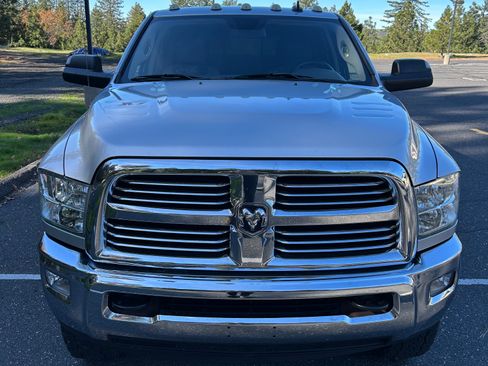 Used 2018 RAM 2500 Big Horn image 5