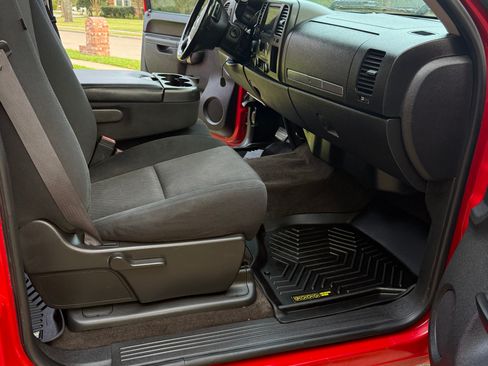 Used 2011 Chevrolet Silverado 1500 LT w/ All-Star Edition image 13