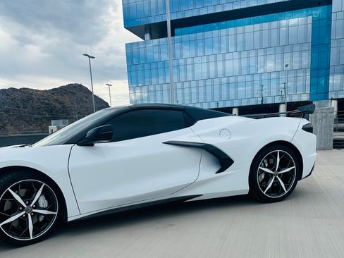 Used 2022 Chevrolet Corvette Stingray Preferred Conv w/ Z51 Performance Package image 4