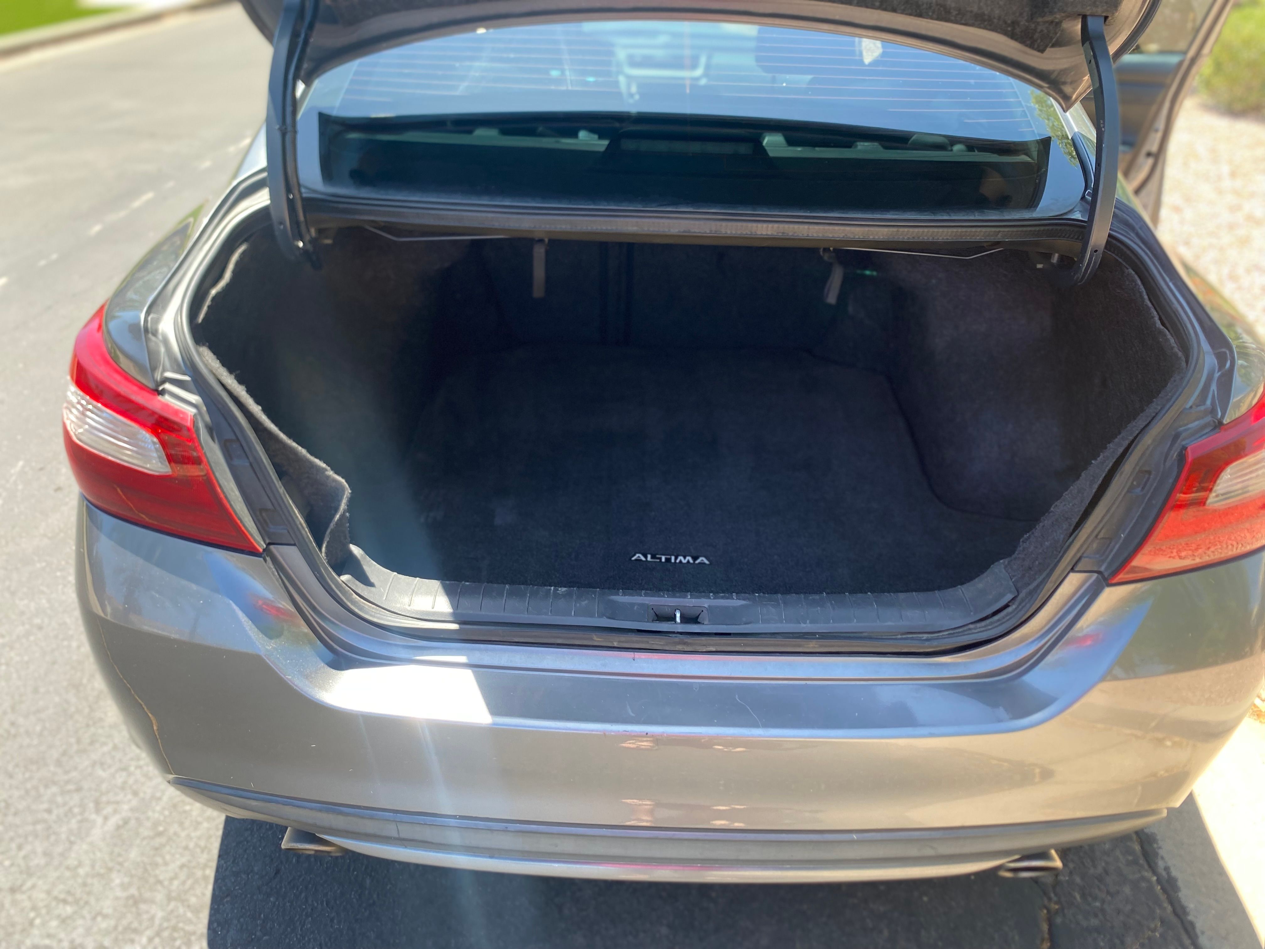 Used 2018 Nissan Altima 2.5 SL FWD image 20