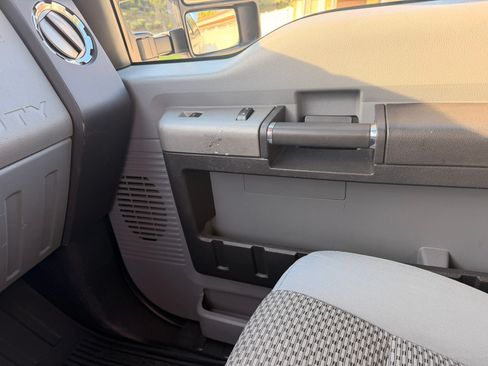 Used 2016 Ford F250 XLT RWD image 17