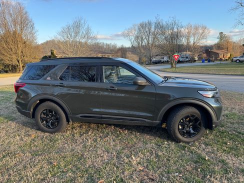Used 2022 Ford Explorer Timberline image 25