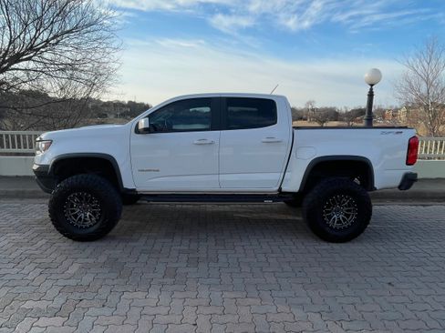 Used 2017 Chevrolet Colorado ZR2 image 1