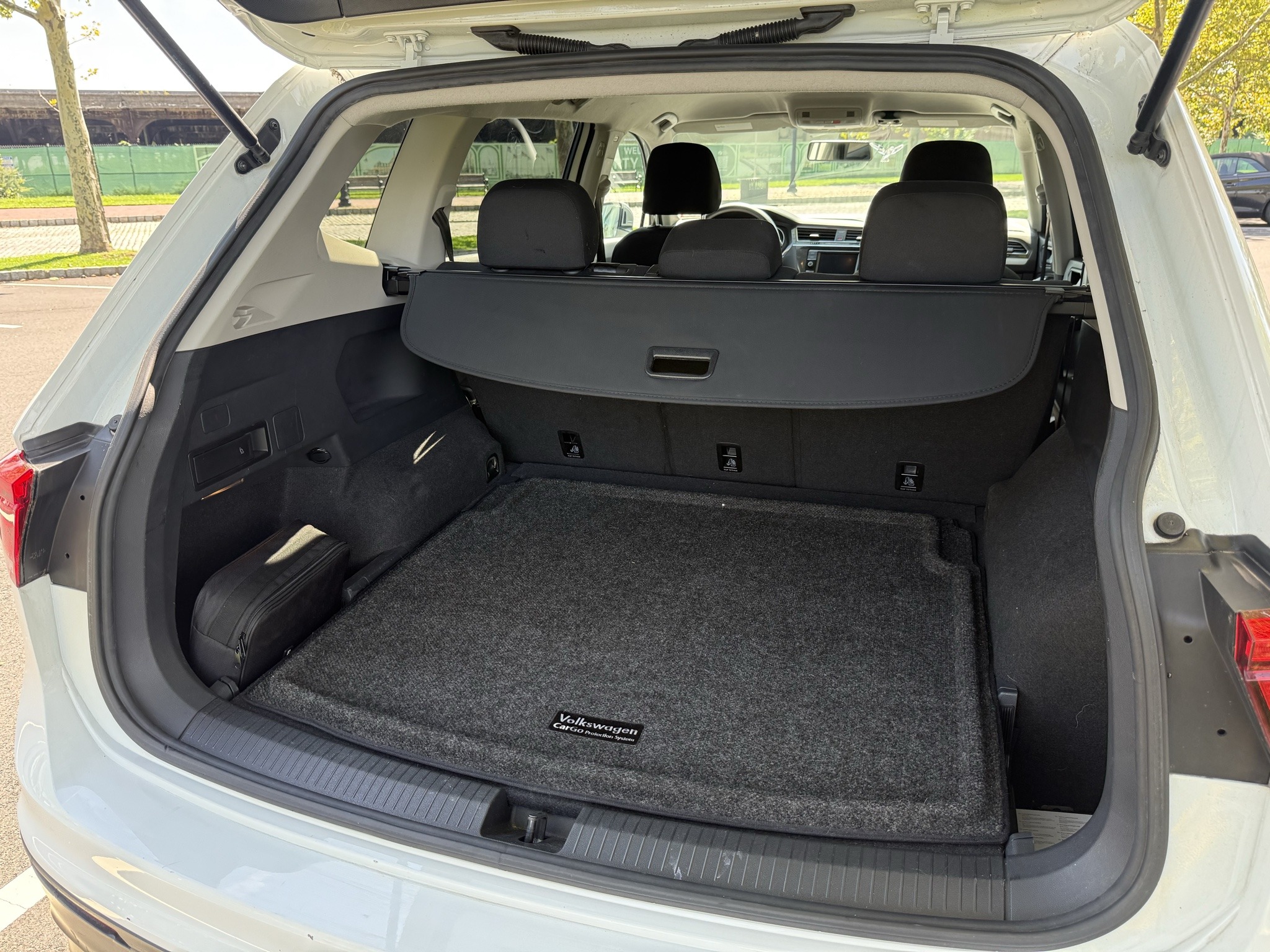 Used 2021 Volkswagen Tiguan S AWD/4WD image 17