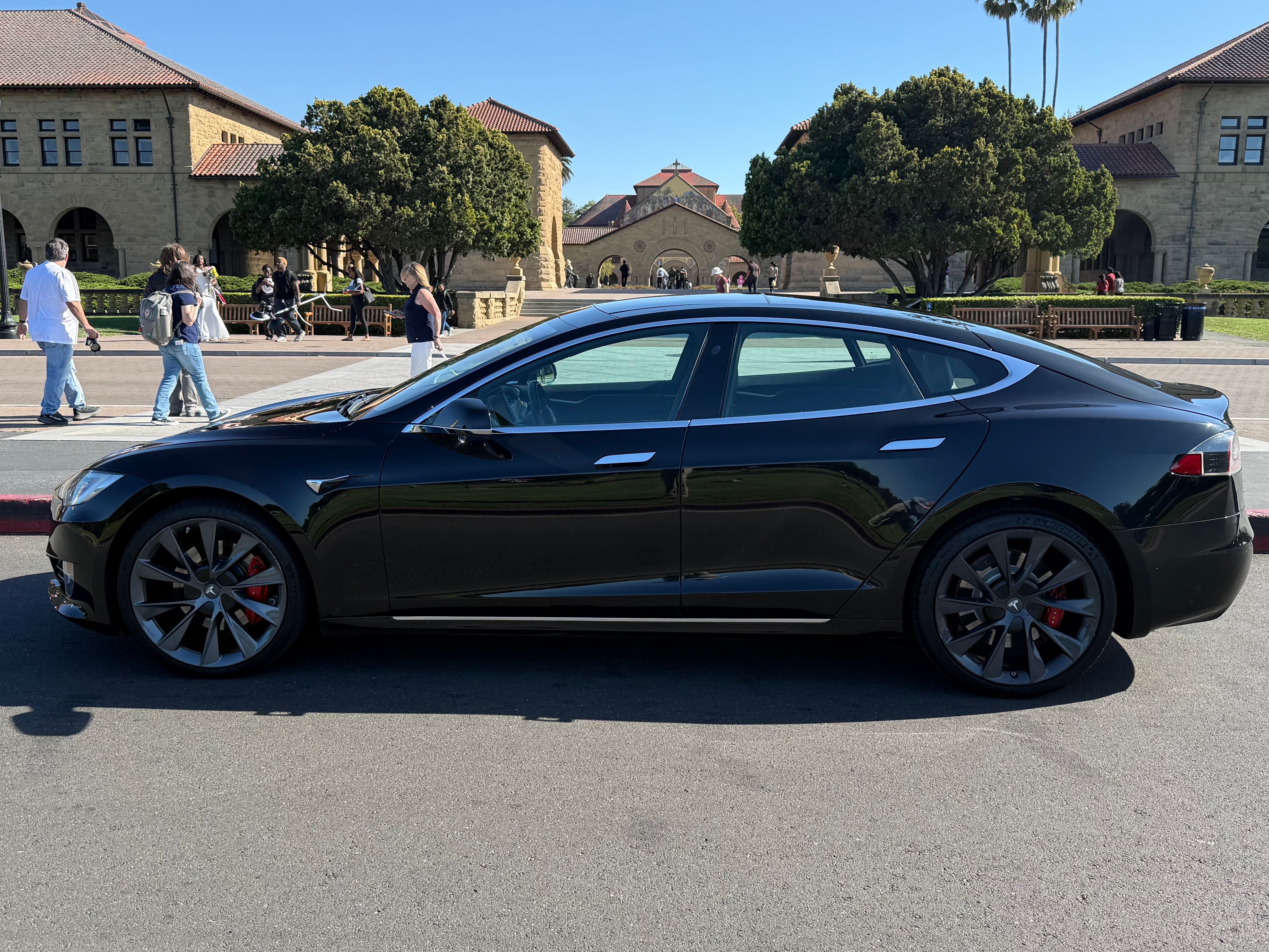 Used 2018 Tesla Model S P100D AWD/4WD image 1